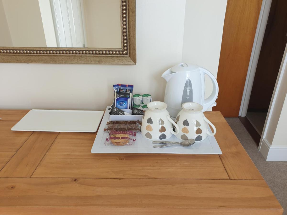 Crofton Guest House Веймут Екстер'єр фото