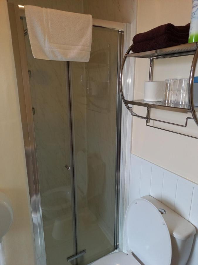 Crofton Guest House Веймут Екстер'єр фото